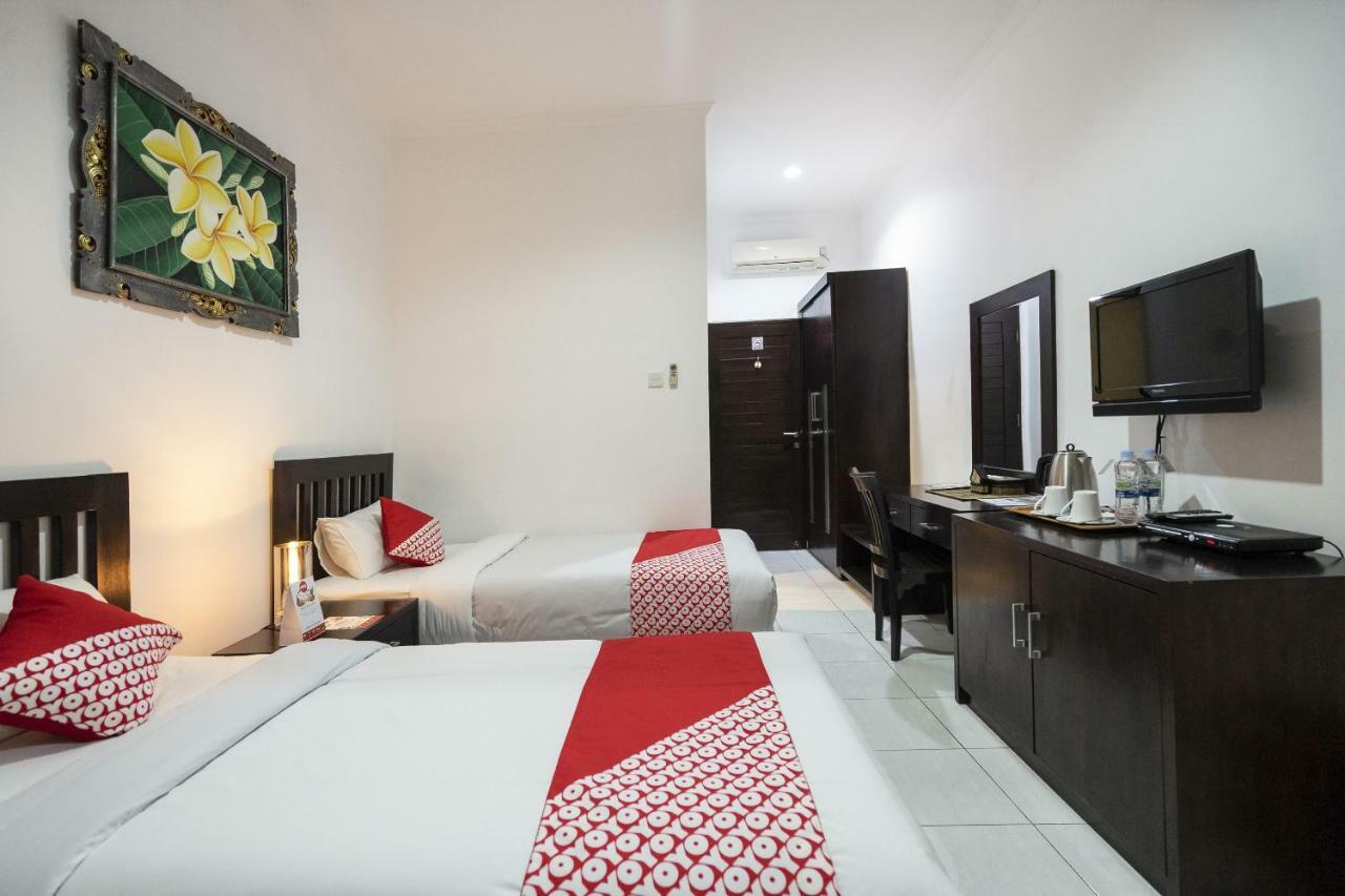 Oyo 505 Saraswati Serenity Jimbaran  Exterior photo